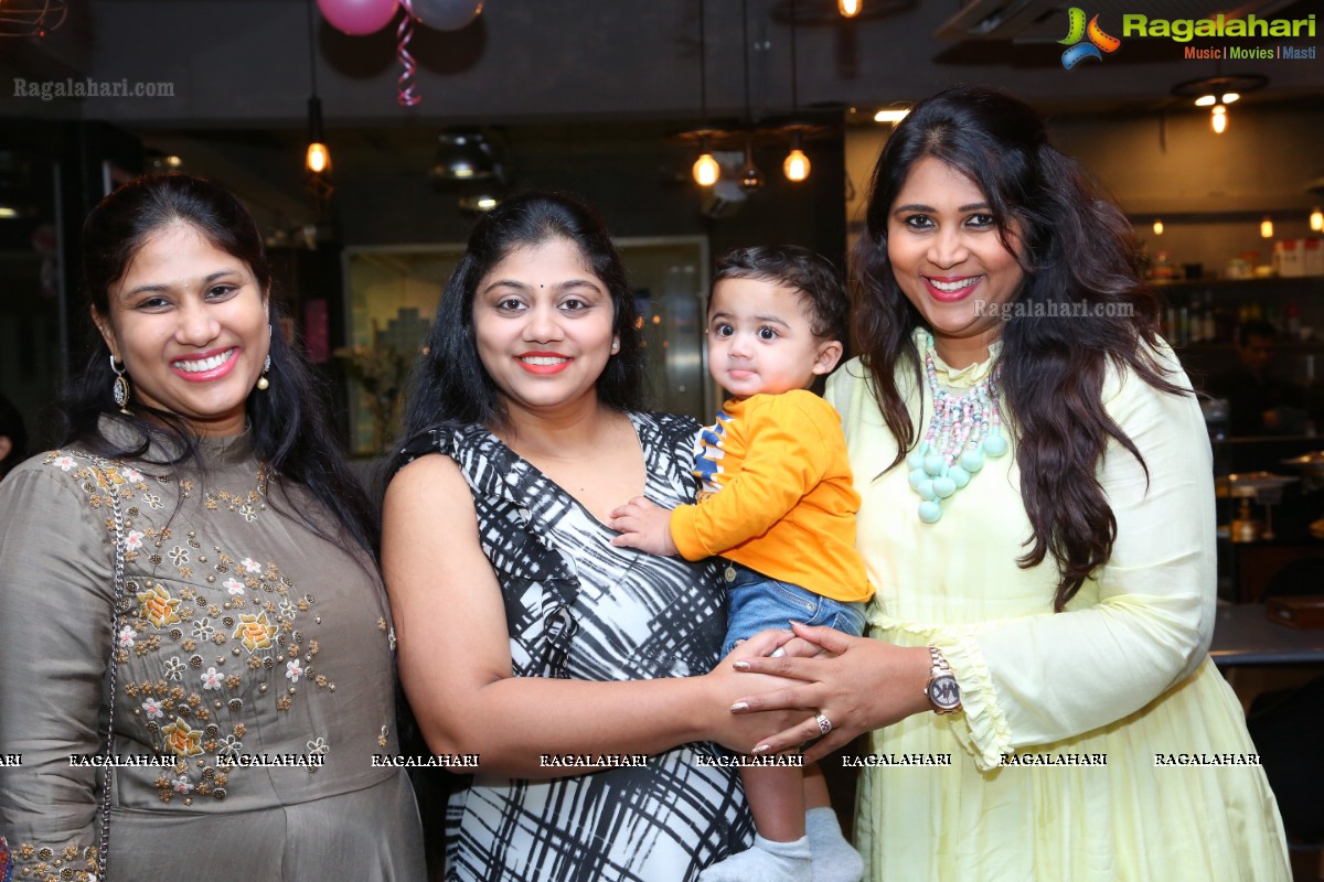 Swetha & Pradeep Celebrate Aadhya's 3rd Birthday at The Kids Center 