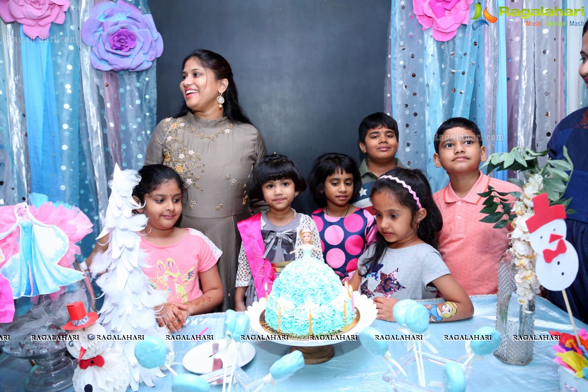 Swetha & Pradeep Celebrate Aadhya's 3rd Birthday at The Kids Center 