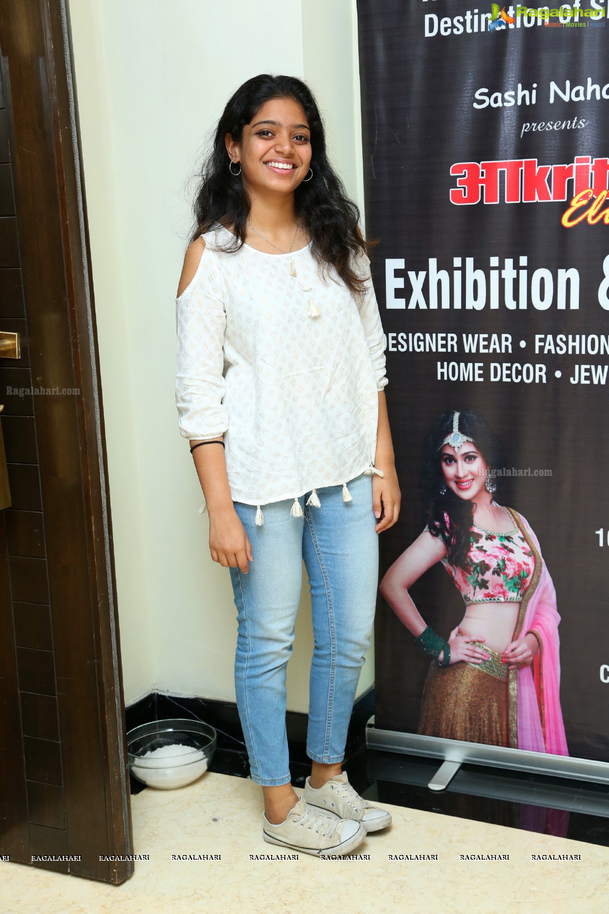 Priya Augustin inaugurates Akritti Elite Exhibition and Sale at Taj Deccan