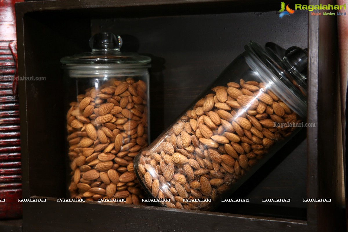 Almond of California Discussion of Exercise and Healthy Snacking with Almonds at Taj Deccan