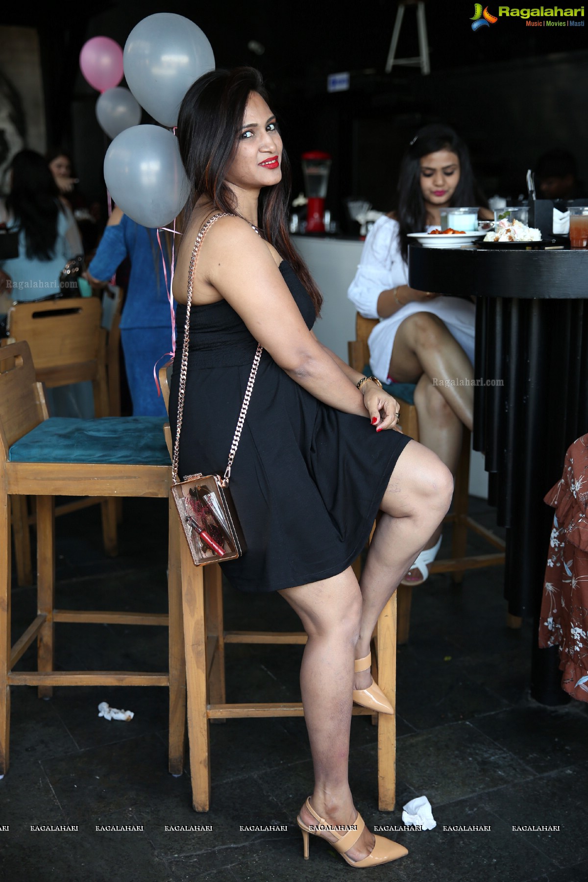 Anika Khara Birthday Celebrations at Amnesia, Jubilee Hills