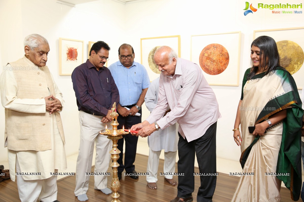 Echo's by Bhaskar Chary and Murali Chinnasamy at DHI Artspace