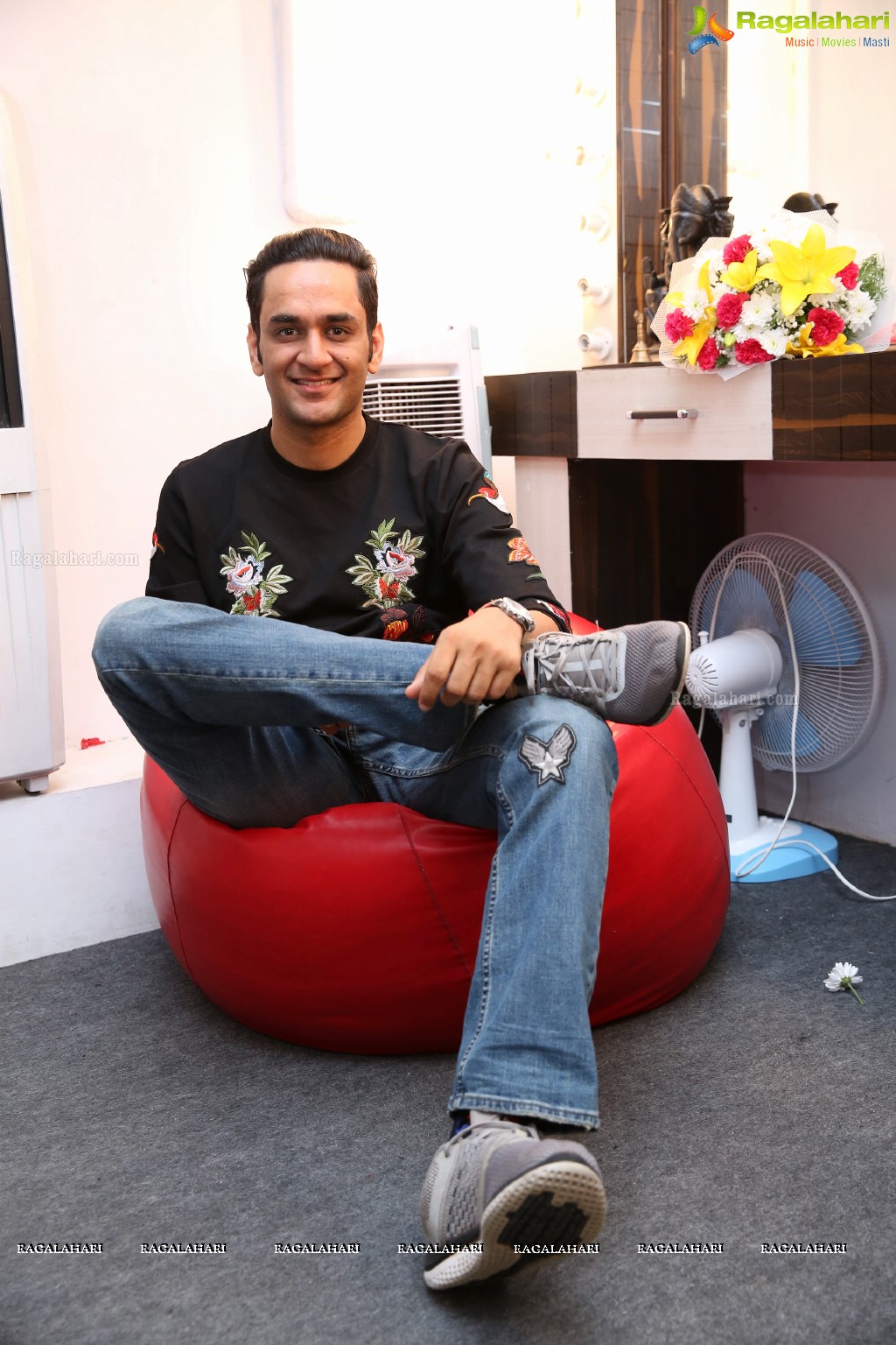 Meet and Greet with Bigg Boss 11 Finalist Vikas Gupta