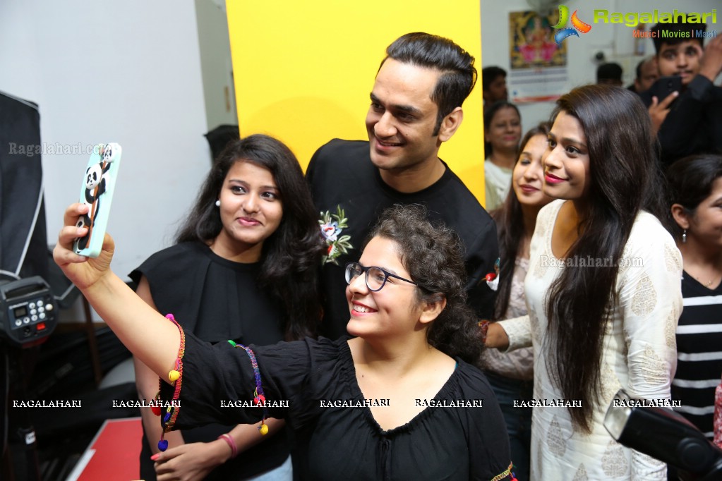 Meet and Greet with Bigg Boss 11 Finalist Vikas Gupta