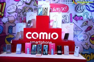 Comio Smartphones