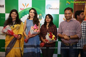 Pragya Jaiswal Big Bazaar Donation Drive