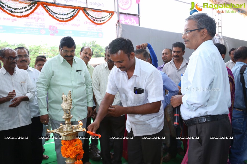 Lepakshi Craft Bazaar Launch at NTR Stadium, Hyderabad