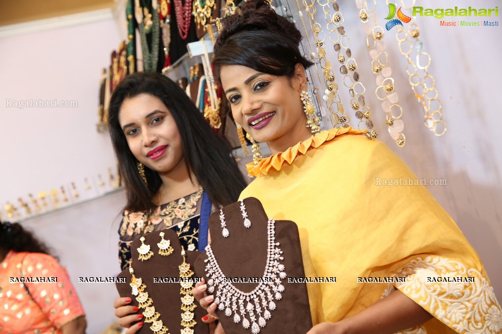 Launch of Melodrama - Designer Exhibition at Taj Deccan