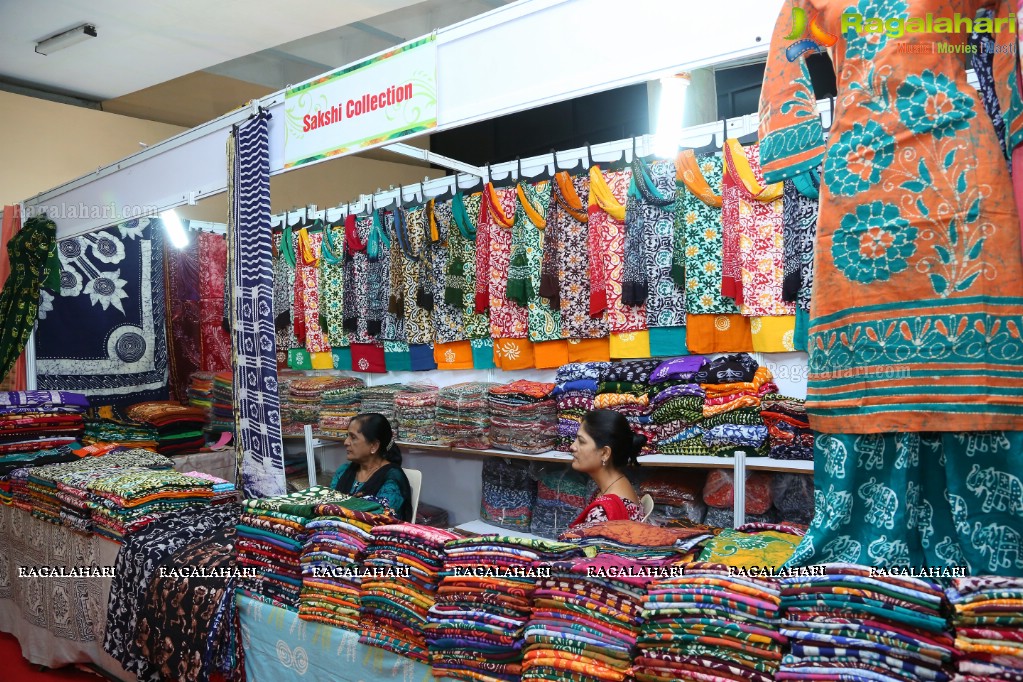 National Silk Expo Launch at Sri Satya Sai Nigamagamam