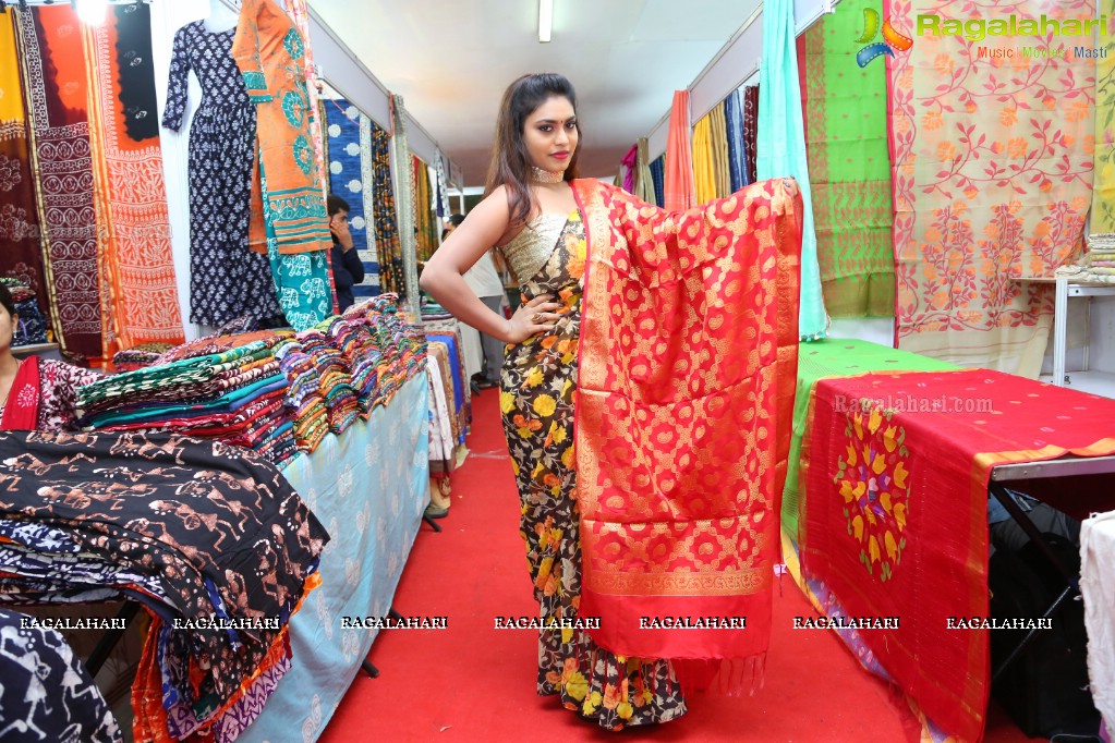 National Silk Expo Launch at Sri Satya Sai Nigamagamam