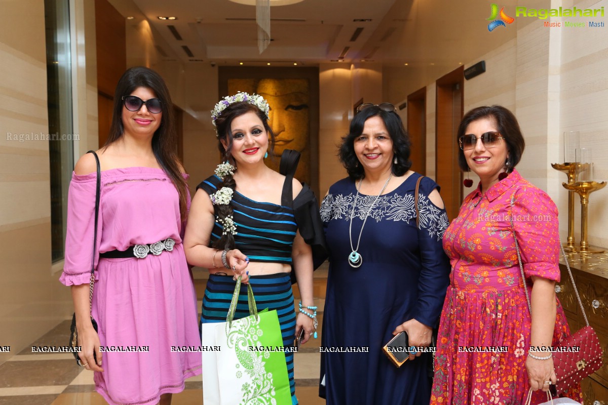 Neeru Mohan Birthday Celebrations at Hotel Marigold