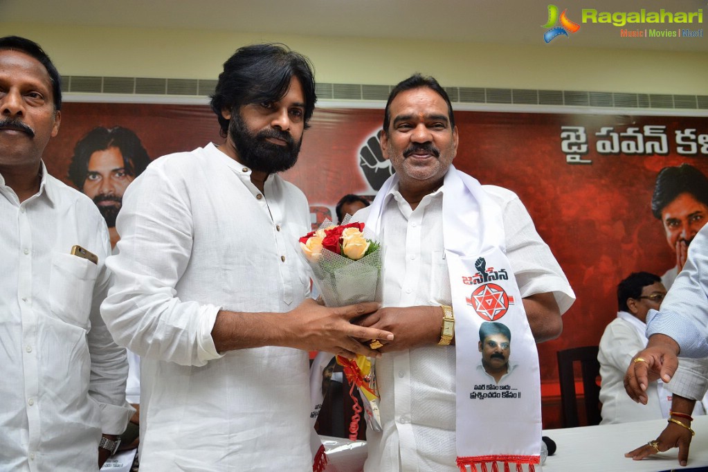 Pawan Kalyan in Vizag