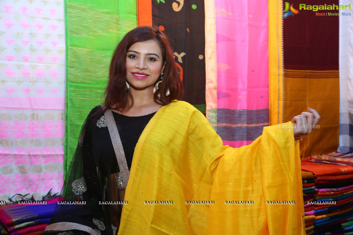 Priyanka Raman launches Silk Dezire of India Expo at NSIC, Kushaiguda