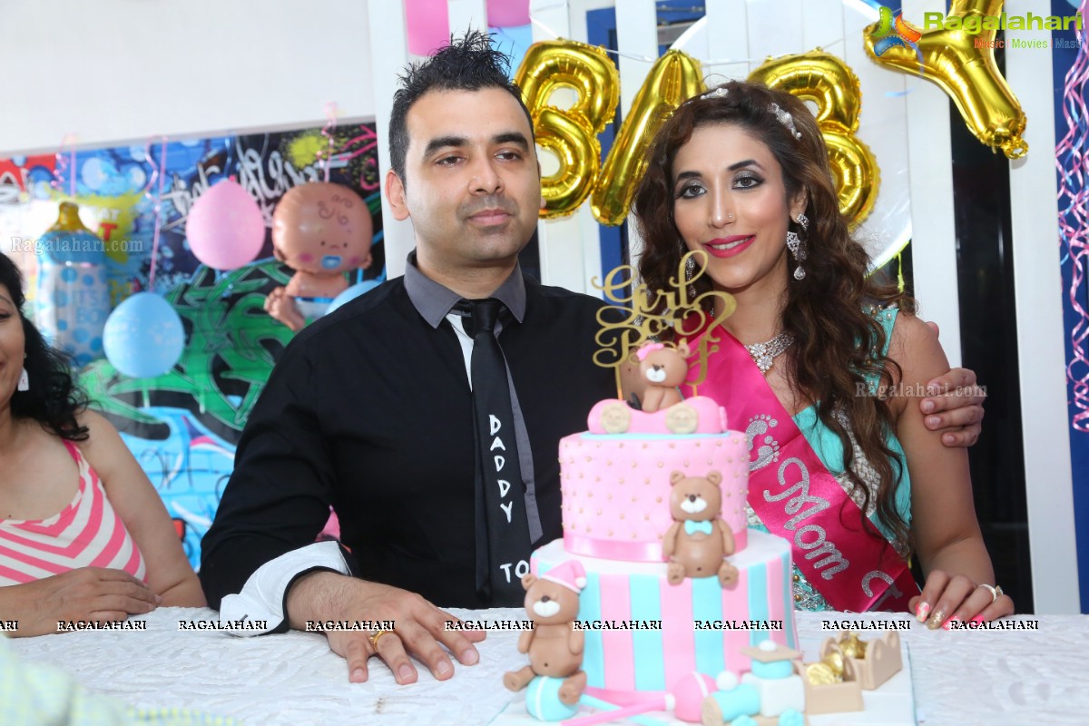 Shivali Singh Baby Shower at Miami Koffee n Kitchen