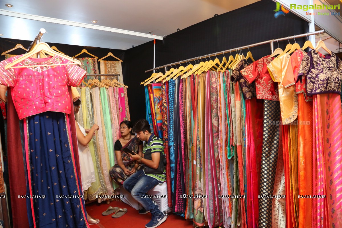 Style Bazaar-Designer Lifestyle Exhibition Launch by Bigg Boss Fame Archana at Taj Krishna