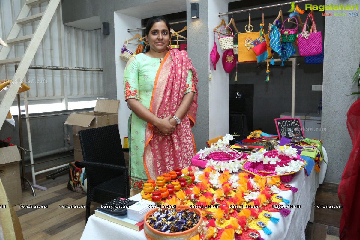 Vastraabharanam Exhibition and Sale of Jewellery and Clothing at Yuktalaya