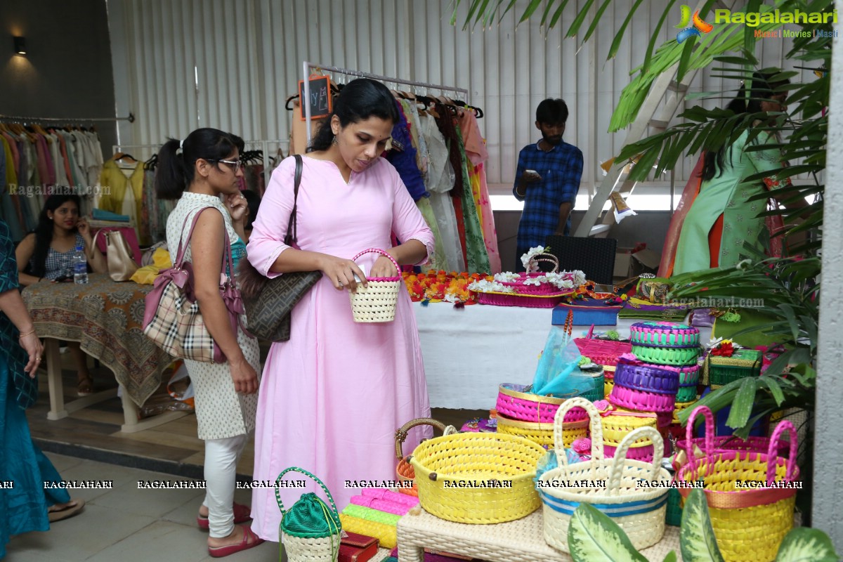 Vastraabharanam Exhibition and Sale of Jewellery and Clothing at Yuktalaya