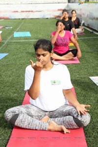 iFit Studio Yoga Day