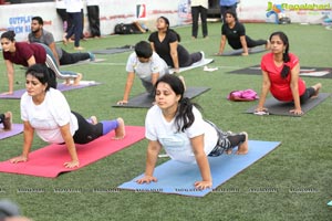 iFit Studio Yoga Day