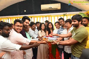 Aadi Pinisetty's Clap Movie Muhurat