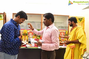 Raj Tarun-Konda Vijay Kumar-KK Radhamohan Film Muhurat