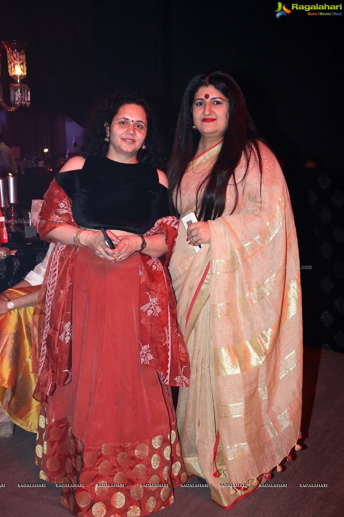 Ashu Gauri & Vicky Gauri Silver Wedding Anniversary at Anvaya Convention
