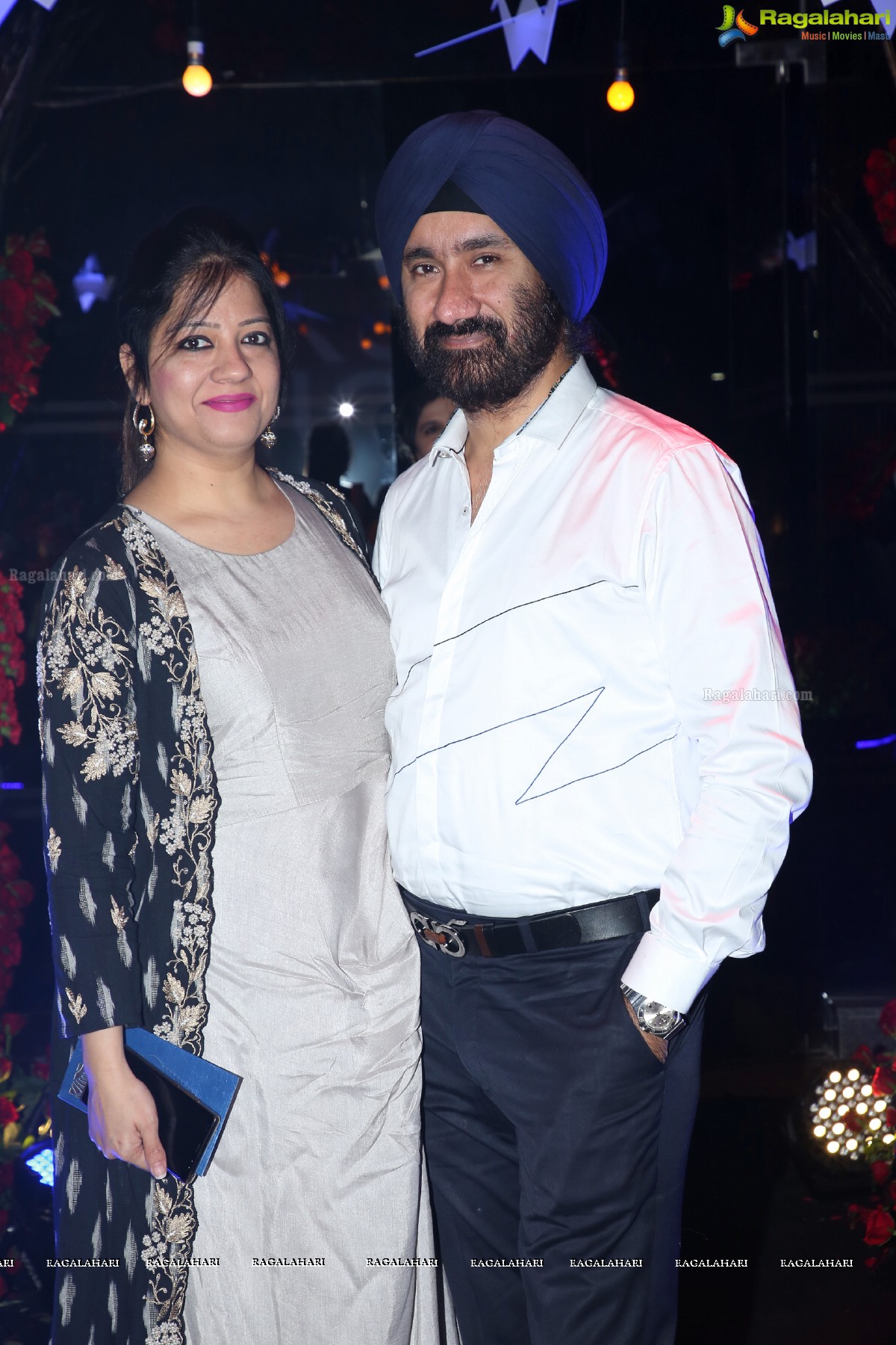 Ashu Gauri & Vicky Gauri Silver Wedding Anniversary at Anvaya Convention