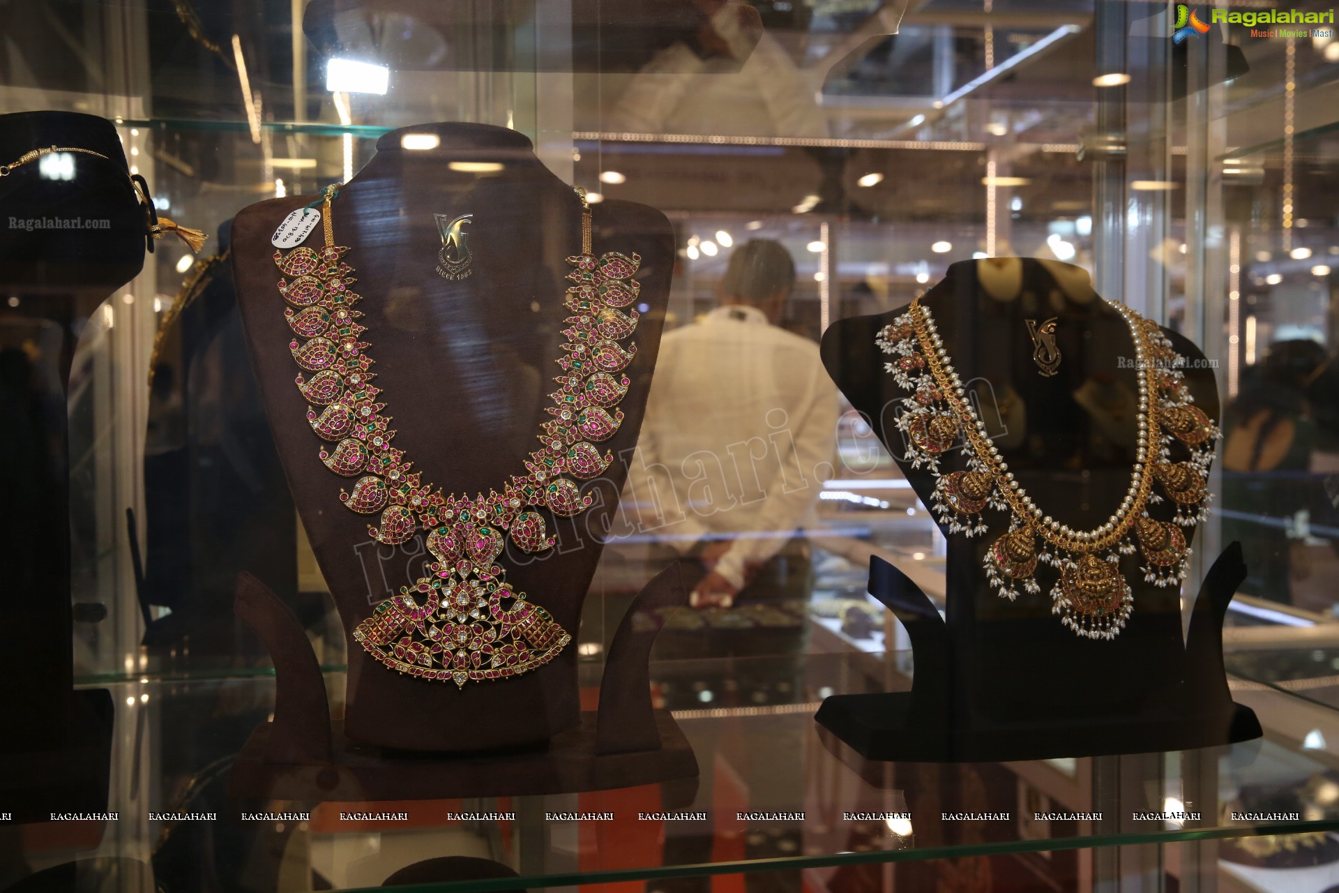 Hyderabad Jewellery, Pearl and Gem Fair Showcases Splendid Collection in its 12th Edition