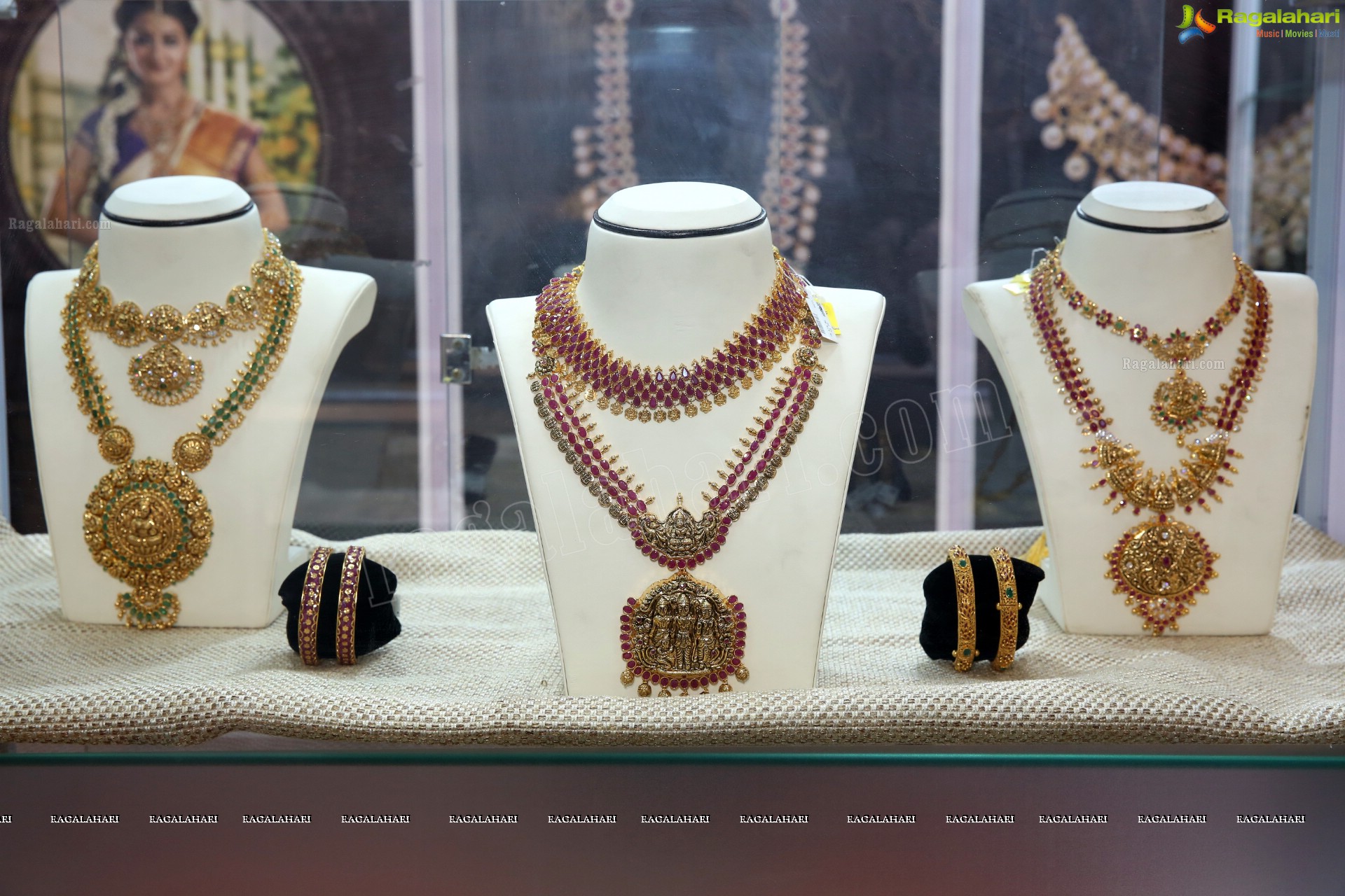 Hyderabad Jewellery, Pearl and Gem Fair Showcases Splendid Collection in its 12th Edition