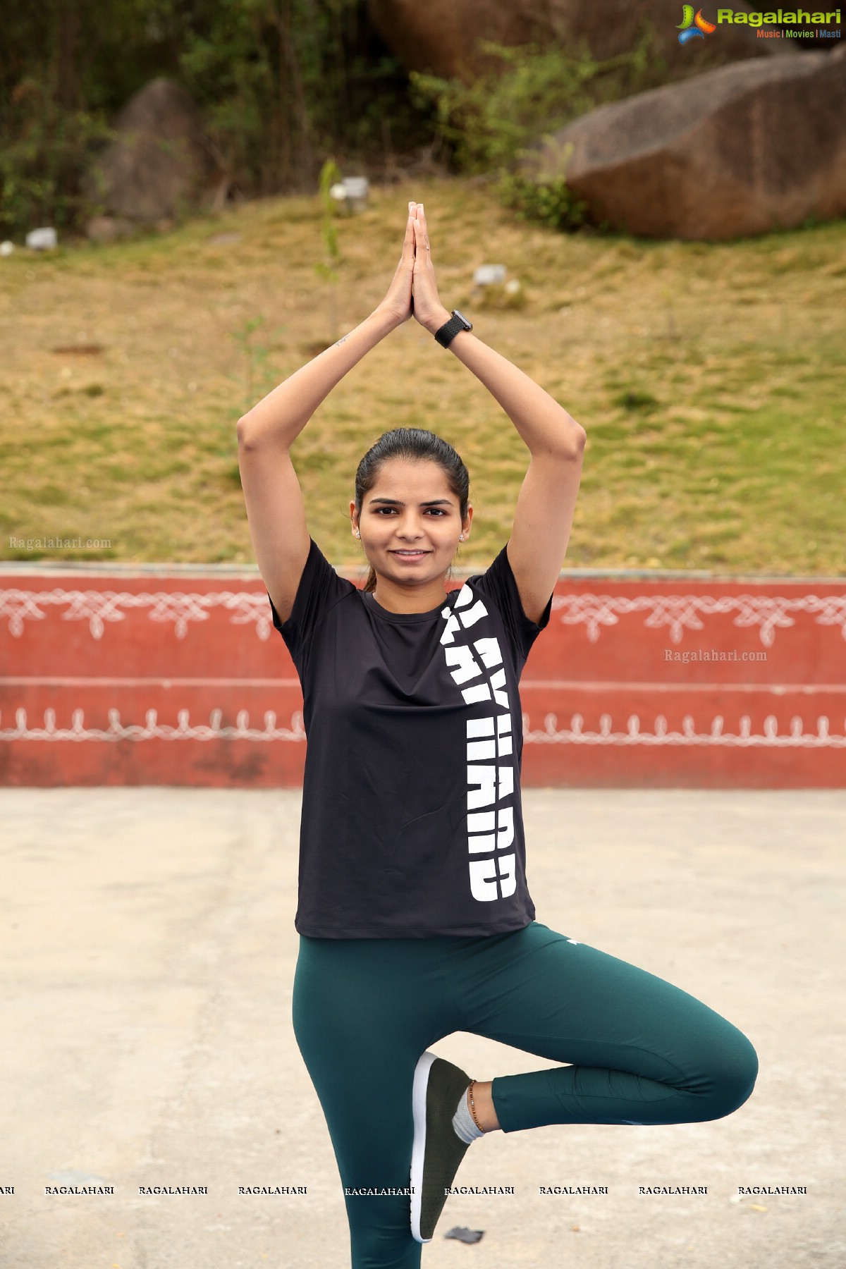 International Day of Yoga 2019- Stretch out the Stress with Nisha