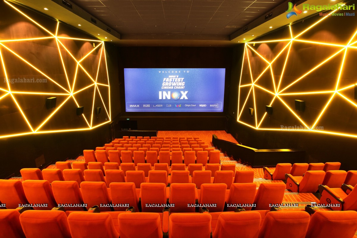 Samantha inaugurates INOX Multiplex at GSM Mall, Miyapur