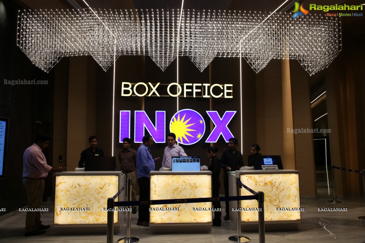 Samantha inaugurates INOX Multiplex at GSM Mall, Miyapur