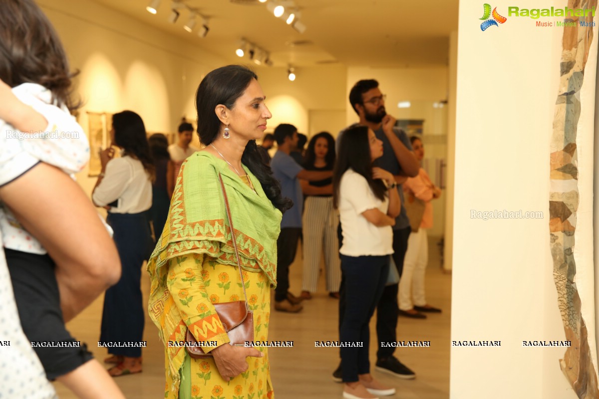 Kalakriti Art Gallery 'A Note On Remembrance' Exhibition at Club Botanika