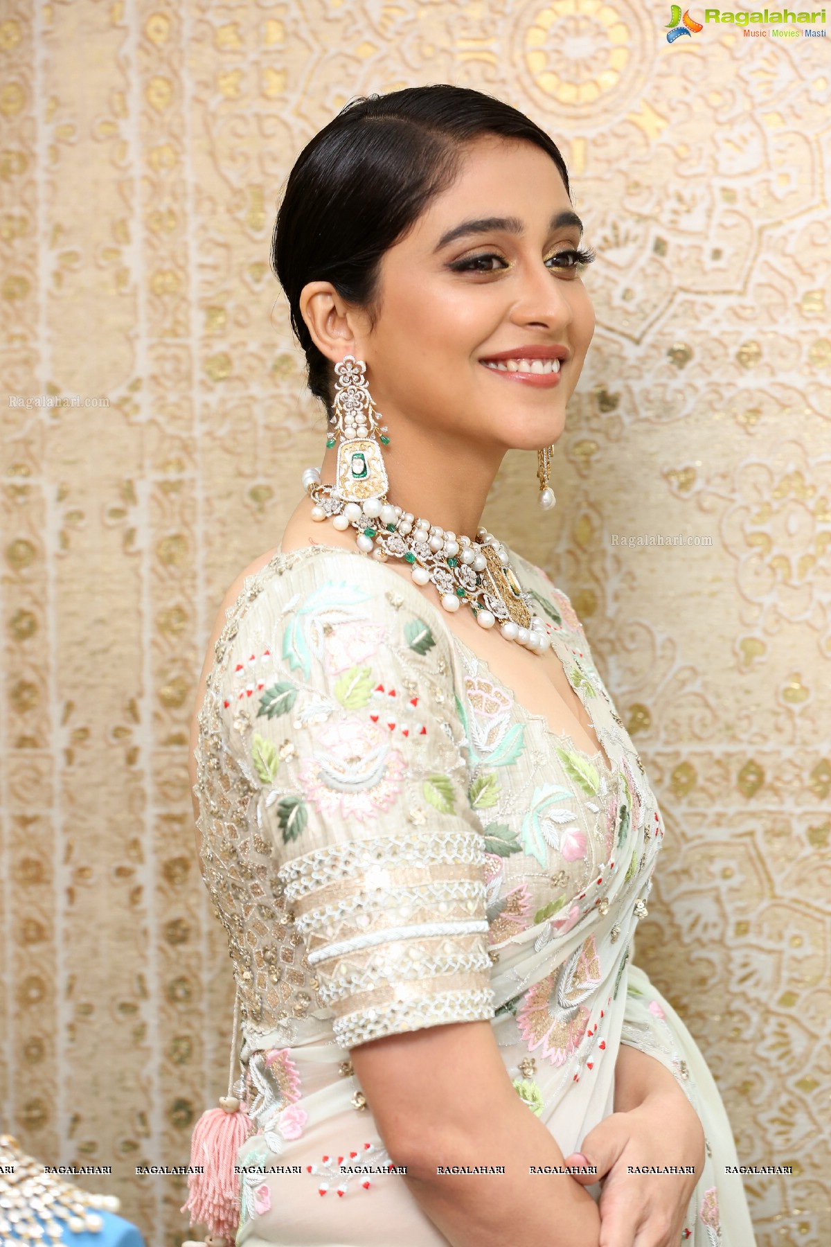 Regina Cassandra Launches Signature Bridal Lounge at Kalasha Jewels