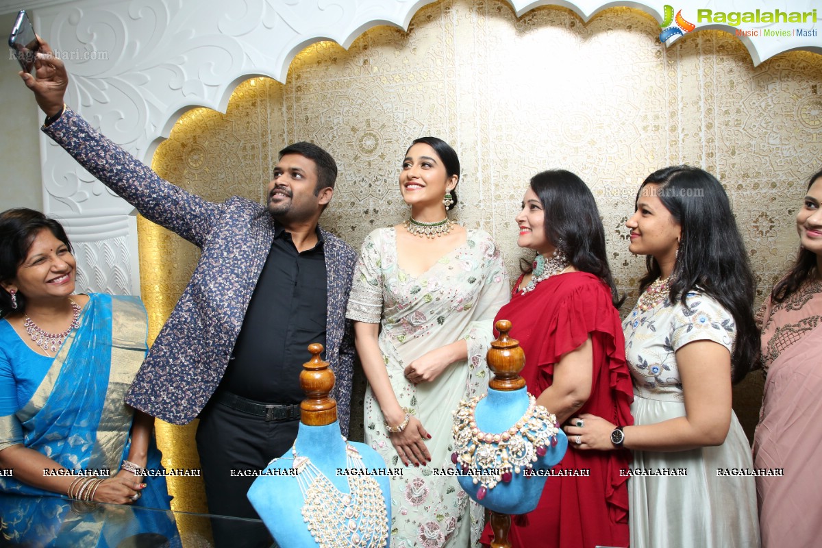 Regina Cassandra Launches Signature Bridal Lounge at Kalasha Jewels