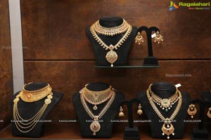 Malabar Gold & Diamonds Branded Jewellery Show Artistry