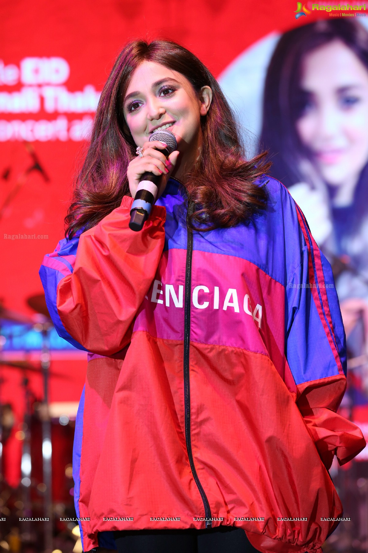 Monali Thakur Live in Concert at Forum Rocks