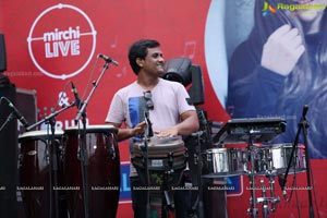 Monali Thakur Live in Concert at Forum Rocks