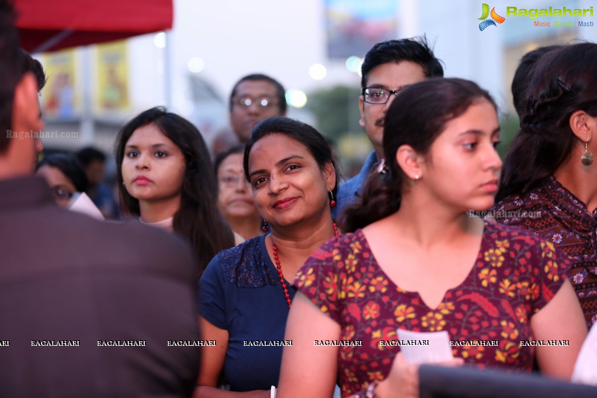 Monali Thakur Live in Concert at Forum Rocks