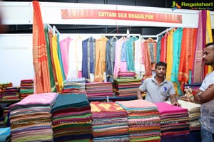 National Silk Expo Kicks Off