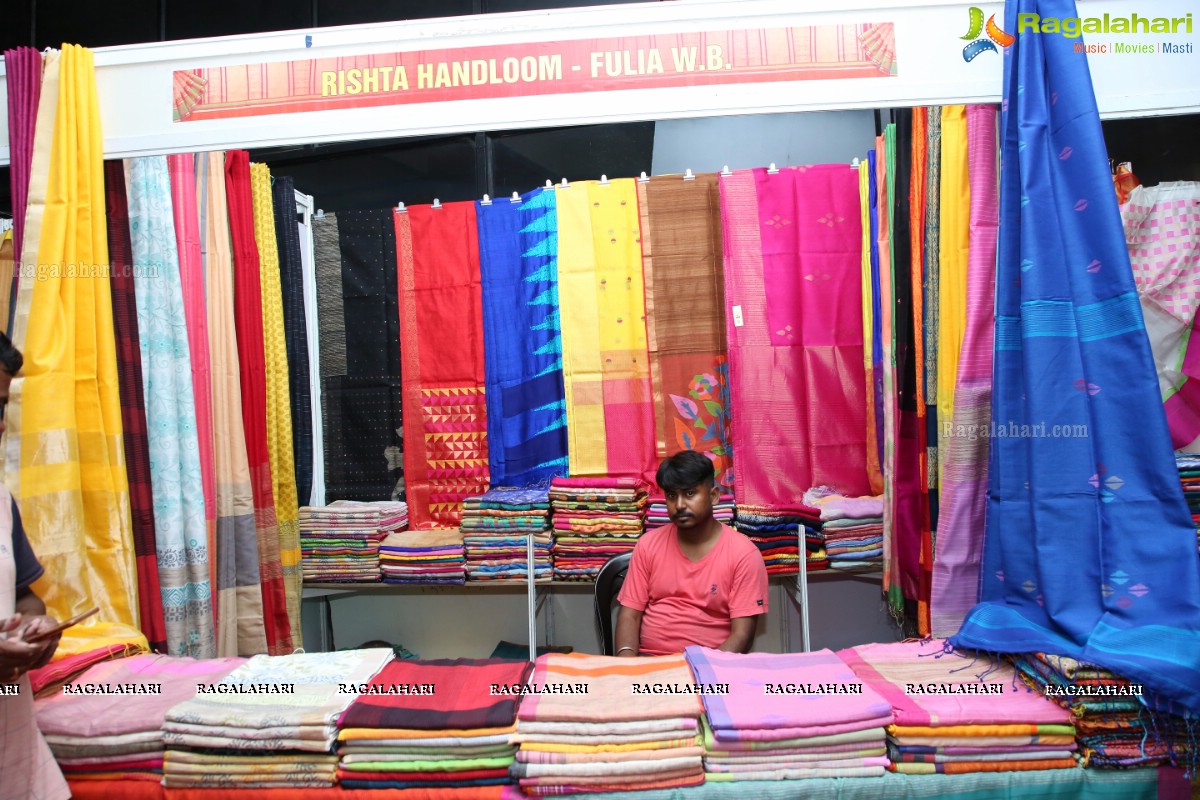 National Silk Expo Begins at Sri Satya Sai Nigamagamam