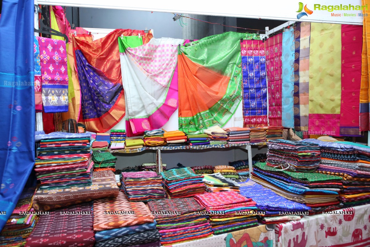 National Silk Expo Begins at Sri Satya Sai Nigamagamam