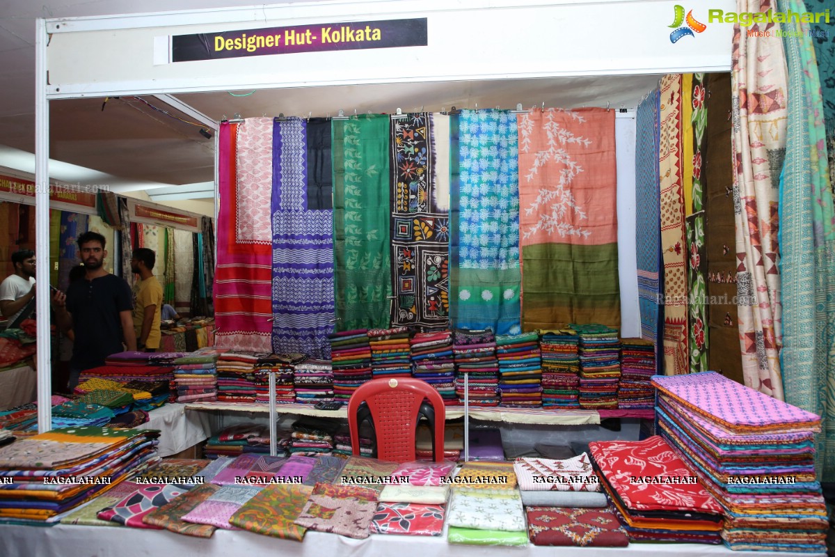 National Silk Expo Begins at Sri Satya Sai Nigamagamam