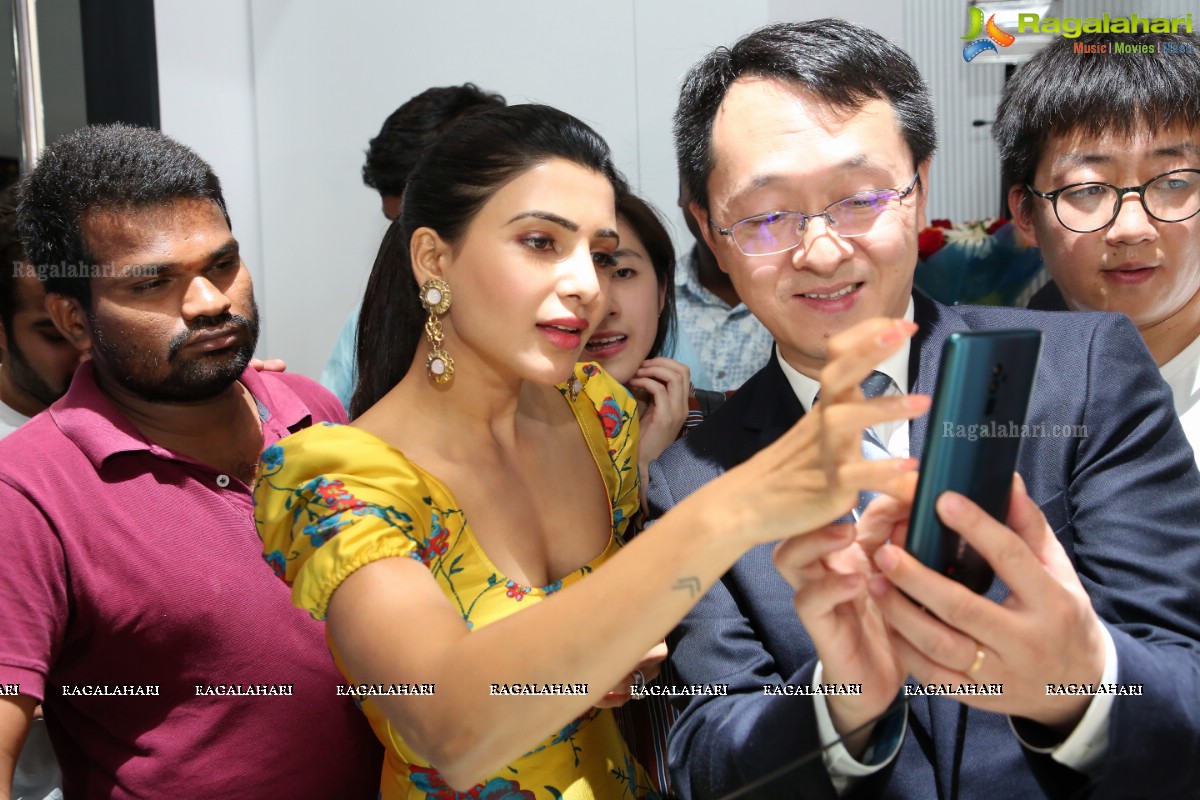 Oppo Launches South Asia’s First Premium Flagship Store at Sharath City Capital Mall
