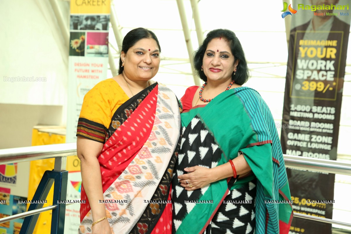 The Global 100 Sarees Pact group Handloom Showcase supporting Mallesham Movie