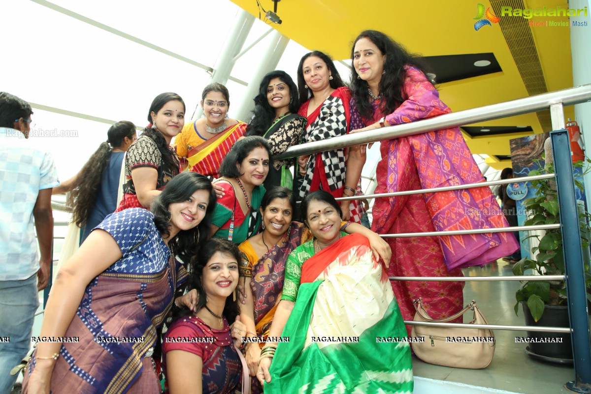 The Global 100 Sarees Pact group Handloom Showcase supporting Mallesham Movie