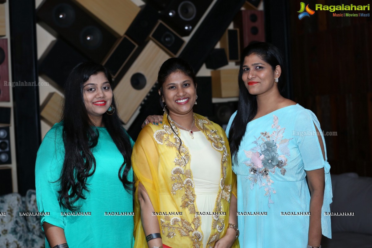 Shilpa Chowdary-Srinivas Wedding Anniversary at Affair