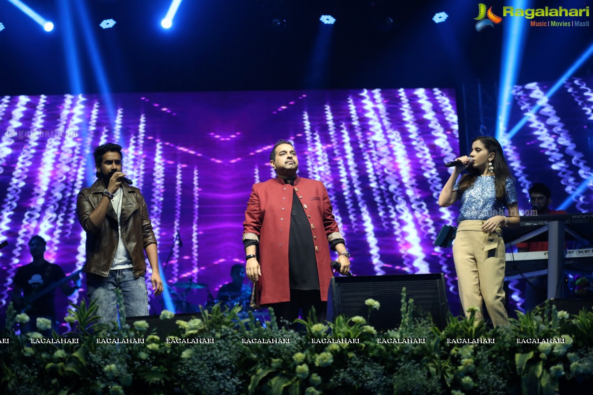 Sparsh Nite - A Concert for a Cause with Shankar Mahadevan