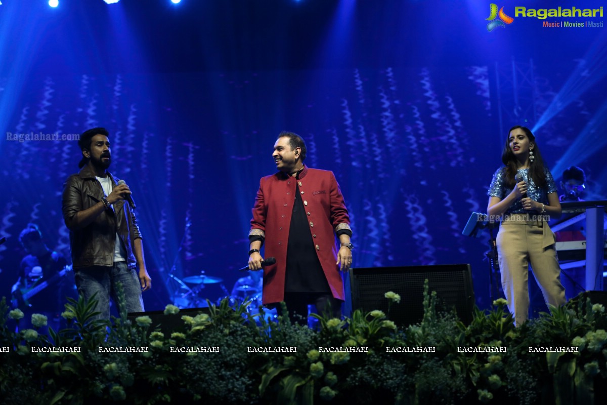 Sparsh Nite - A Concert for a Cause with Shankar Mahadevan