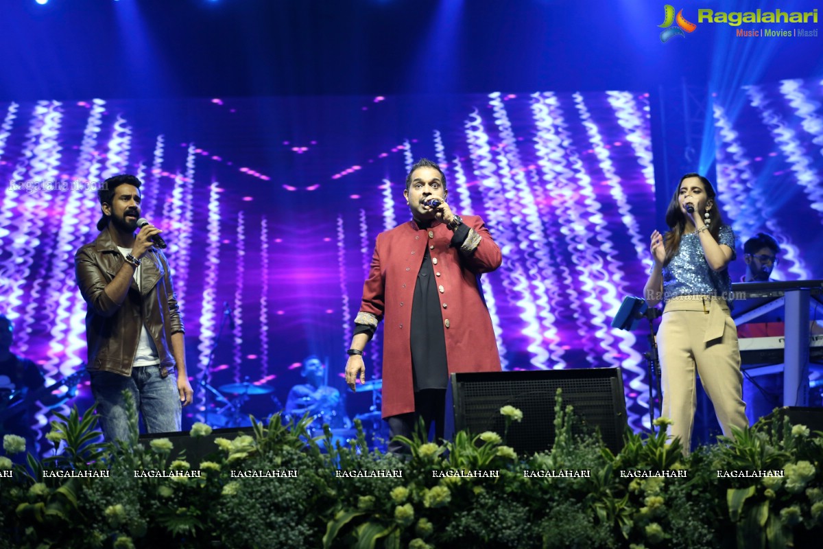 Sparsh Nite - A Concert for a Cause with Shankar Mahadevan